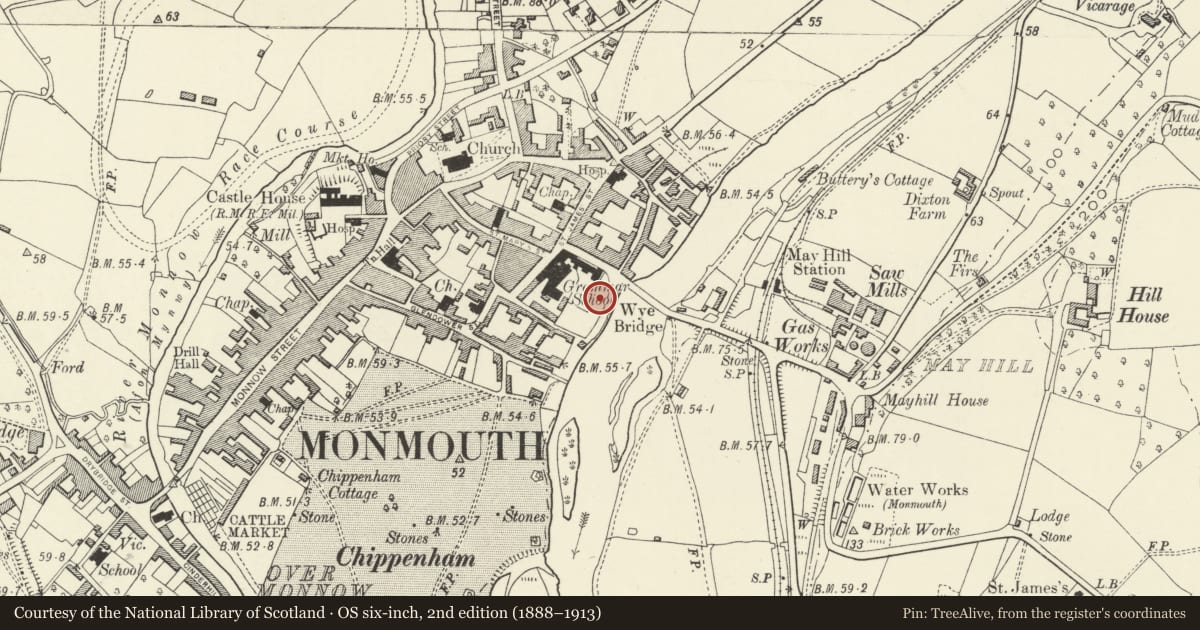 Ordnance Survey six-inch map, 2nd edition (1888–1913) covering the location of Old Entrance Gateway, River Wall and secondary Gate of Monmouth Boys School, Monmouthshire, with a pin at the register's coordinates