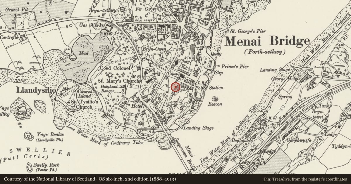 Ordnance Survey six-inch map, 2nd edition (1888–1913) covering the location of New Street, Menai Bridge, Isle of Anglesey, with a pin at the register's coordinates