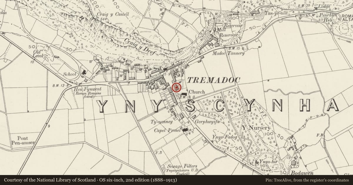 Ordnance Survey six-inch map, 2nd edition (1888–1913) covering the location of 15 Hoel y Llan (Church Street), Porthmadog, Gwynedd, with a pin at the register's coordinates
