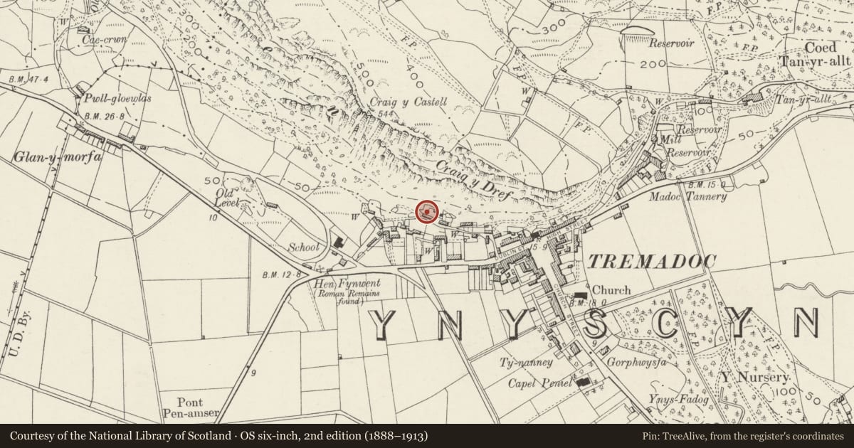 Ordnance Survey six-inch map, 2nd edition (1888–1913) covering the location of 21 Y Graig (Sunnyside), Porthmadog, Gwynedd, with a pin at the register's coordinates