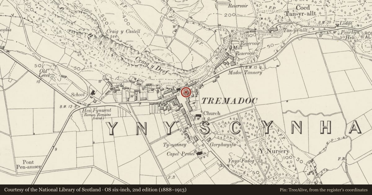 Ordnance Survey six-inch map, 2nd edition (1888–1913) covering the location of 3 Sgwar y Farchnad (Market Square), Porthmadog, Gwynedd, with a pin at the register's coordinates