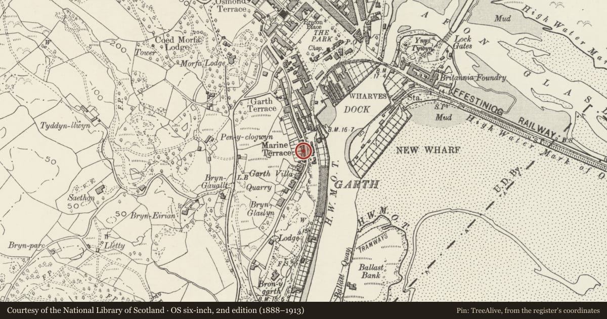 Ordnance Survey six-inch map, 2nd edition (1888–1913) covering the location of Wenallt, Marine Terrace, Porthmadog, Gwynedd, with a pin at the register's coordinates