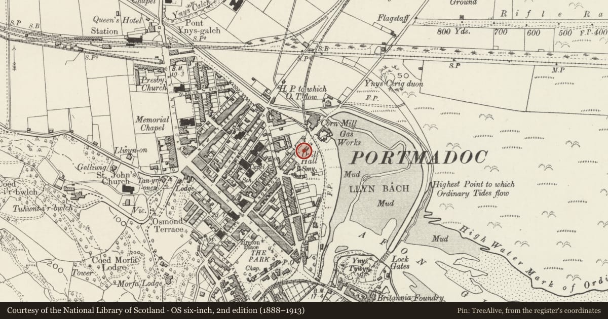 Ordnance Survey six-inch map, 2nd edition (1888–1913) covering the location of Former church hall, Porthmadog, Gwynedd, with a pin at the register's coordinates