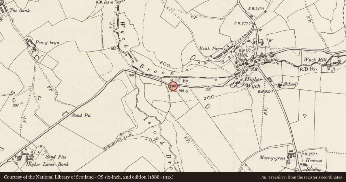 Ordnance Survey six-inch map, 2nd edition (1888–1913) covering the location of Kil Green Cottage, Bronington, Wrexham, with a pin at the register's coordinates