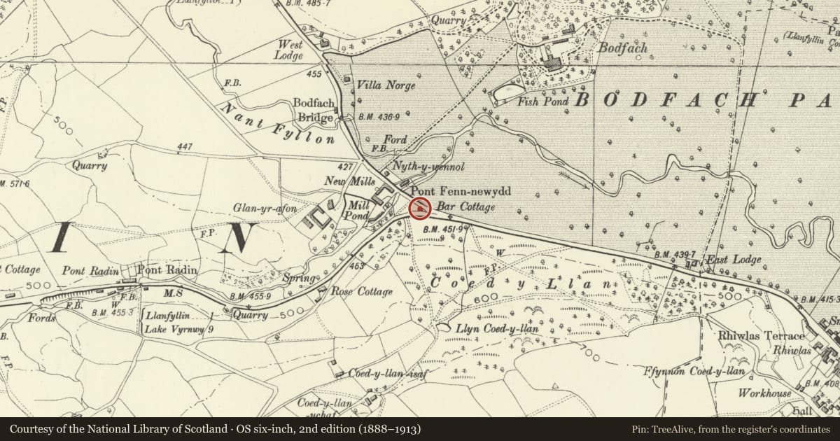 Ordnance Survey six-inch map, 2nd edition (1888–1913) covering the location of Toll House Cottage, Llanfyllin, Powys, with a pin at the register's coordinates