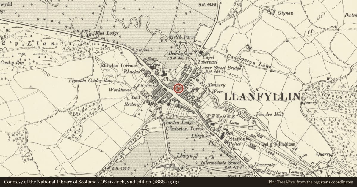 Ordnance Survey six-inch map, 2nd edition (1888–1913) covering the location of 2 Bridge Street, Llanfyllin, Powys, with a pin at the register's coordinates
