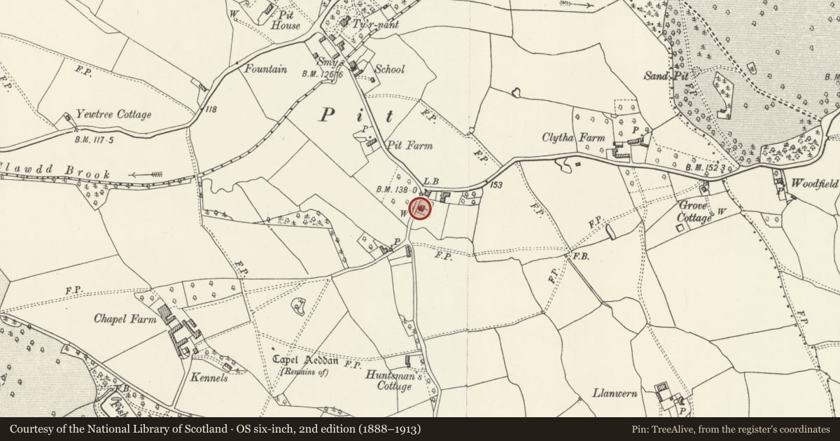 Ordnance Survey six-inch map, 2nd edition (1888–1913) covering the location of Pit Cottages, Llanarth, Monmouthshire, with a pin at the register's coordinates