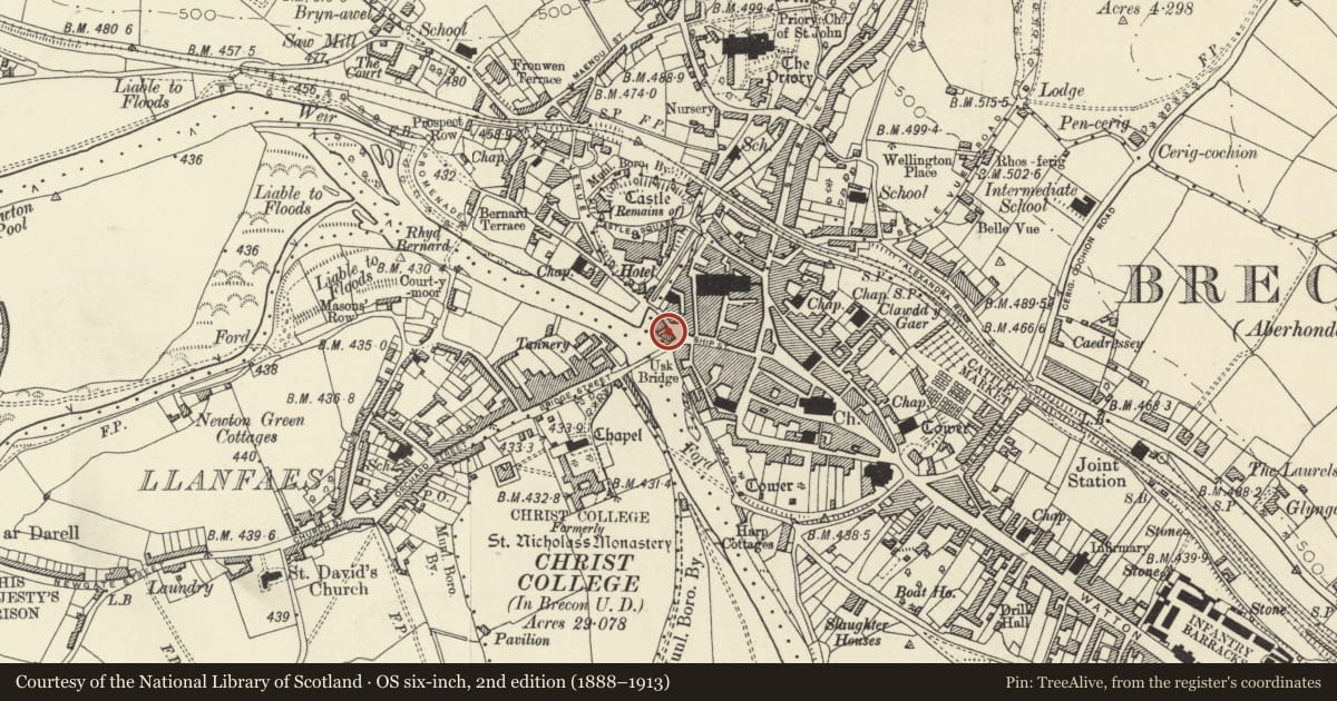 Ordnance Survey six-inch map, 2nd edition (1888–1913) covering the location of 10a Watergate, Brecon, Powys, with a pin at the register's coordinates
