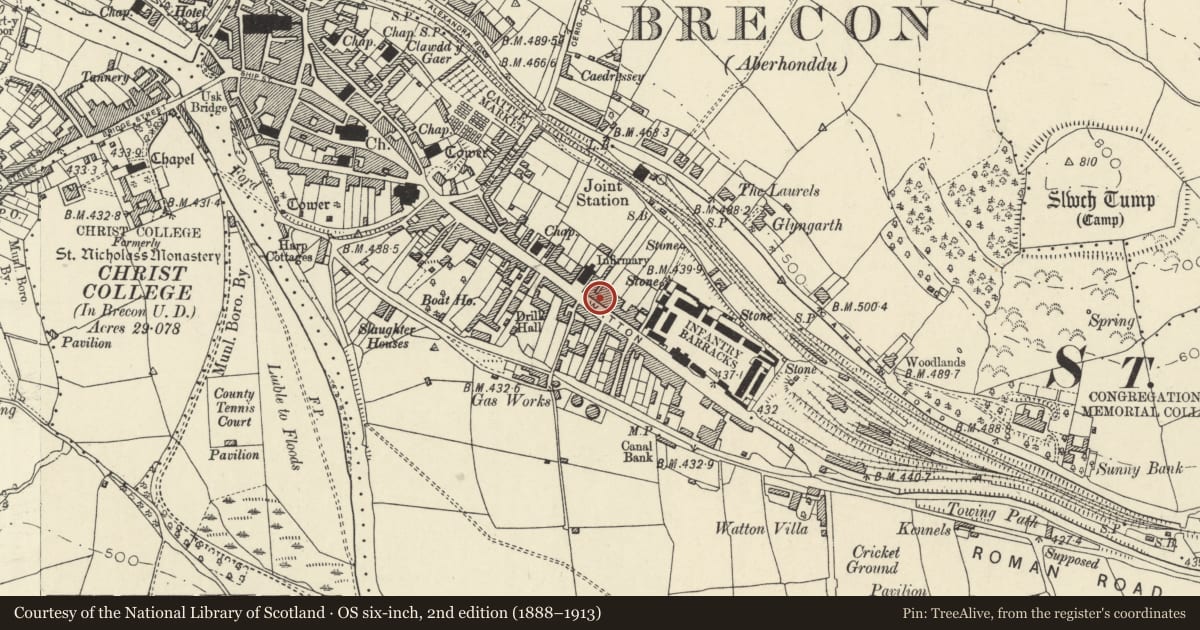 Ordnance Survey six-inch map, 2nd edition (1888–1913) covering the location of 11 The Watton, Brecon, Powys, with a pin at the register's coordinates