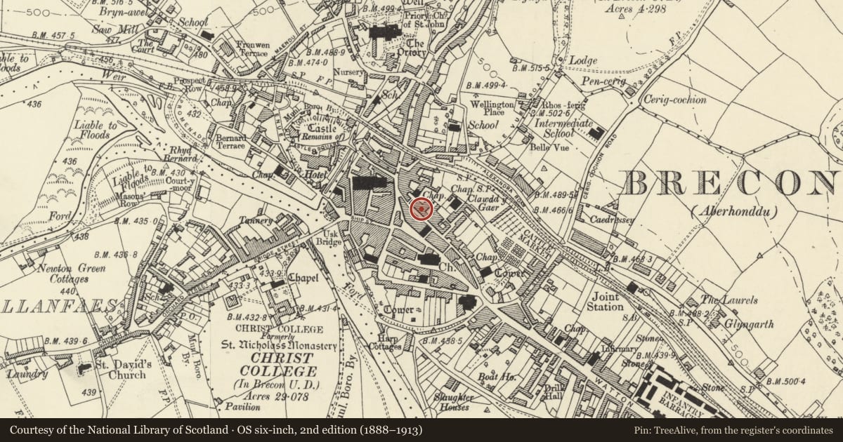 Ordnance Survey six-inch map, 2nd edition (1888–1913) covering the location of 11a Lion Street, Brecon, Powys, with a pin at the register's coordinates