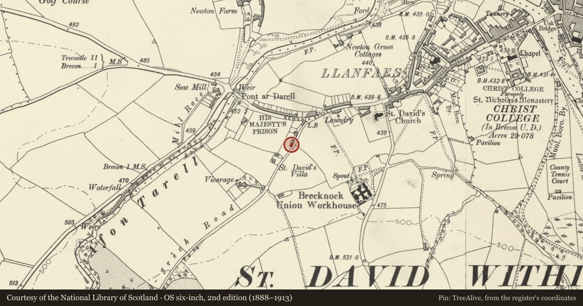 Ordnance Survey six-inch map, 2nd edition (1888–1913) covering the location of 2 Ffrwdgrech Road, Brecon, Powys, with a pin at the register's coordinates
