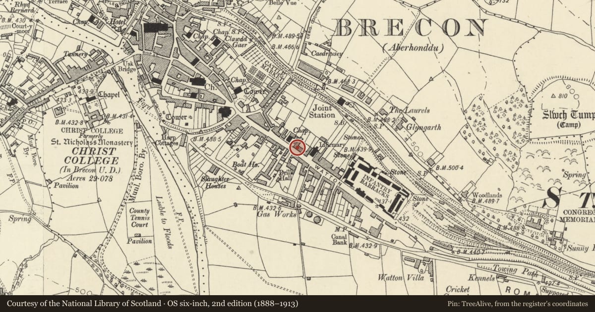 Ordnance Survey six-inch map, 2nd edition (1888–1913) covering the location of 20 The Watton, Brecon, Powys, with a pin at the register's coordinates