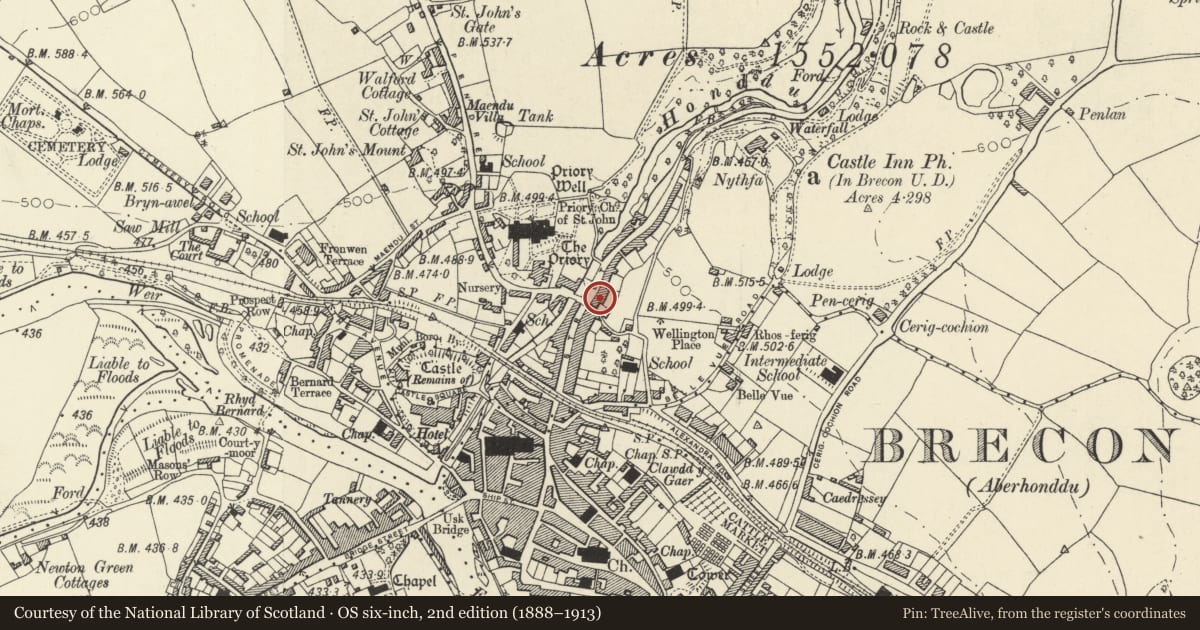 Ordnance Survey six-inch map, 2nd edition (1888–1913) covering the location of 22 The Struet, Brecon, Powys, with a pin at the register's coordinates