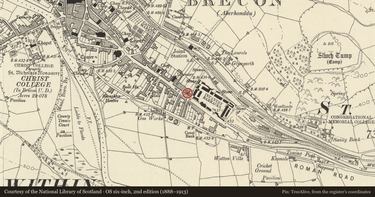 Ordnance Survey six-inch map, 2nd edition (1888–1913) covering the location of 3 The Watton, Brecon, Powys, with a pin at the register's coordinates