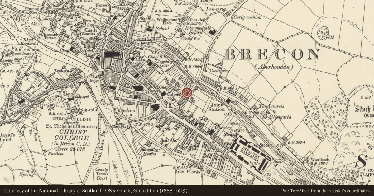 Ordnance Survey six-inch map, 2nd edition (1888–1913) covering the location of 37 Free Street, Brecon, Powys, with a pin at the register's coordinates