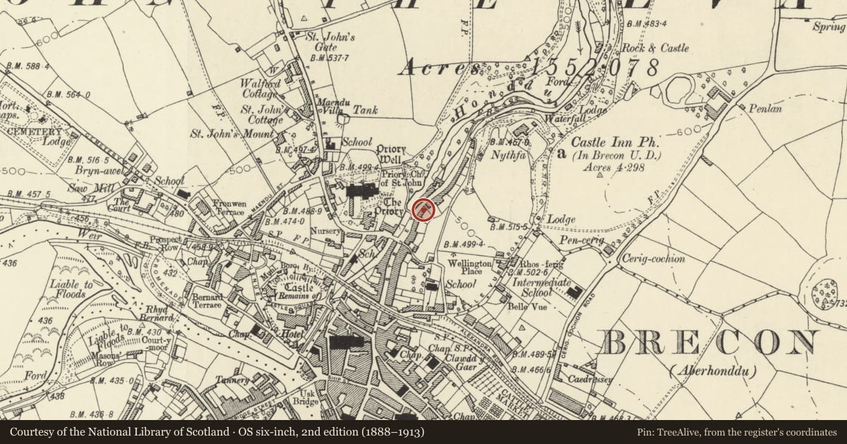 Ordnance Survey six-inch map, 2nd edition (1888–1913) covering the location of 40 The Struet, Brecon, Powys, with a pin at the register's coordinates