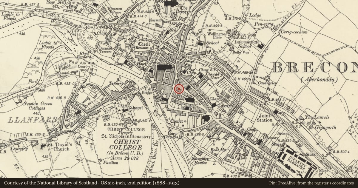 Ordnance Survey six-inch map, 2nd edition (1888–1913) covering the location of 45 High Street Inferior, Brecon, Powys, with a pin at the register's coordinates