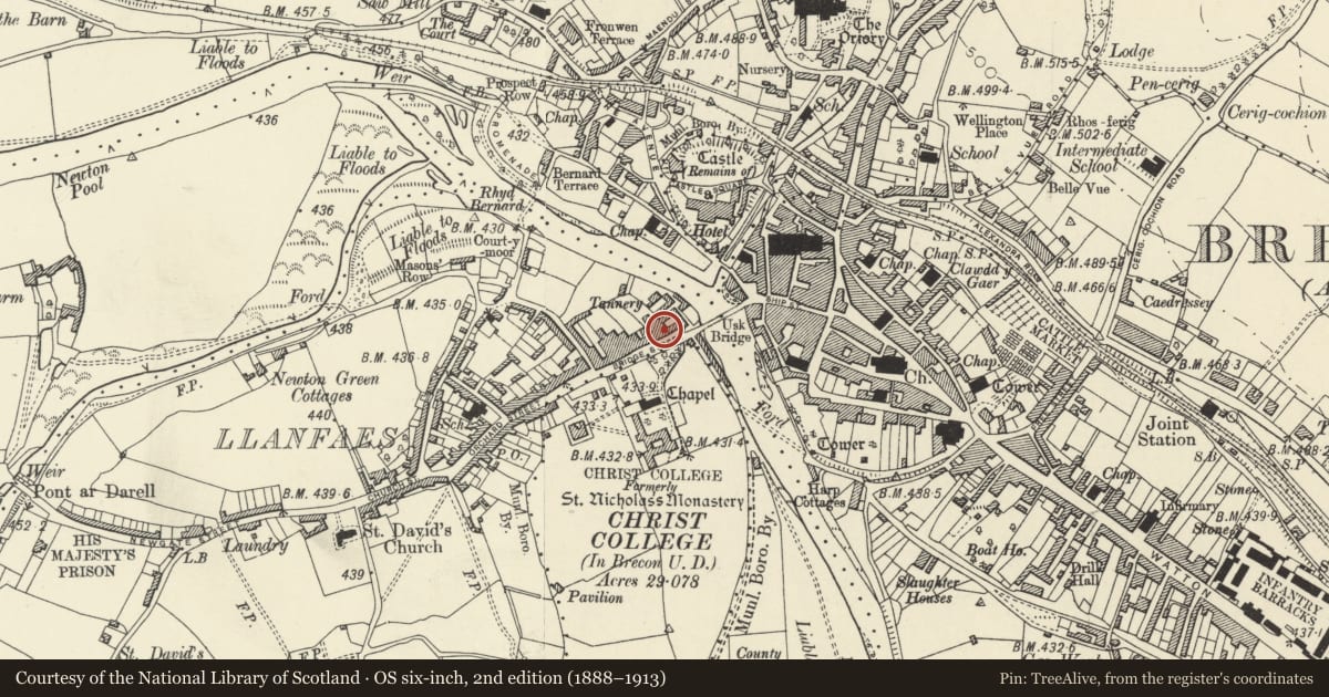 Ordnance Survey six-inch map, 2nd edition (1888–1913) covering the location of 6 Bridge Street, Brecon, Powys, with a pin at the register's coordinates
