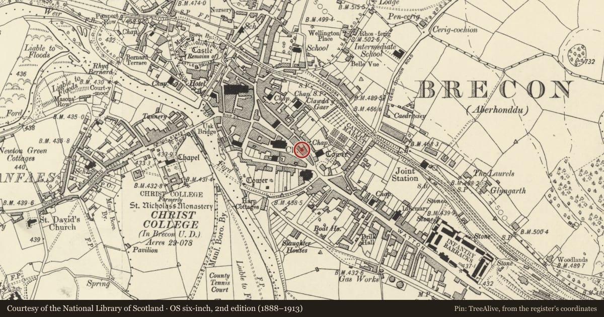 Ordnance Survey six-inch map, 2nd edition (1888–1913) covering the location of 6 The Bulwark, Brecon, Powys, with a pin at the register's coordinates