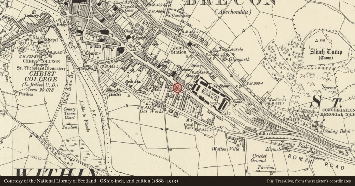 Ordnance Survey six-inch map, 2nd edition (1888–1913) covering the location of 72 The Watton, Brecon, Powys, with a pin at the register's coordinates