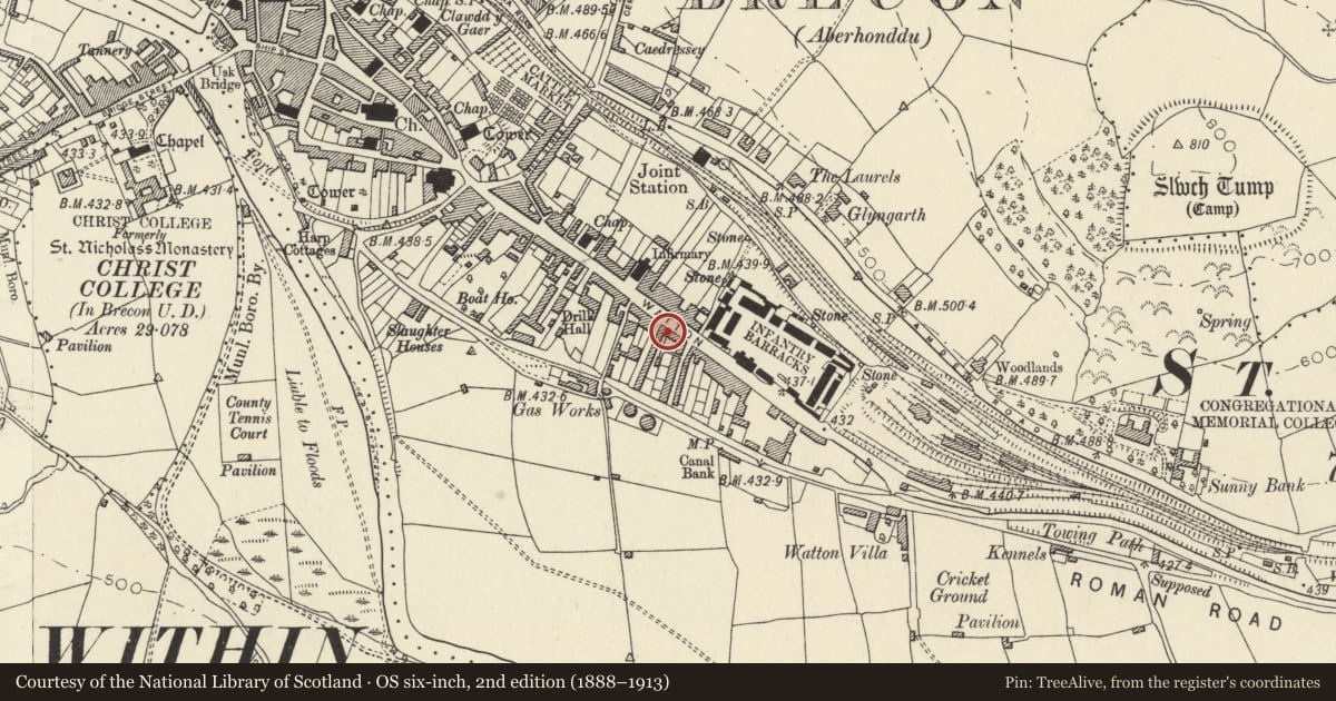 Ordnance Survey six-inch map, 2nd edition (1888–1913) covering the location of 74 The Watton, Brecon, Powys, with a pin at the register's coordinates
