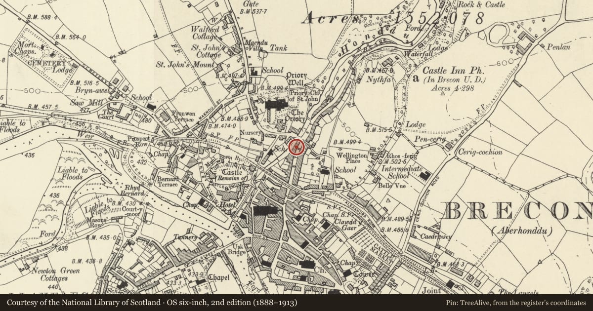 Ordnance Survey six-inch map, 2nd edition (1888–1913) covering the location of 88 The Struet, Brecon, Powys, with a pin at the register's coordinates