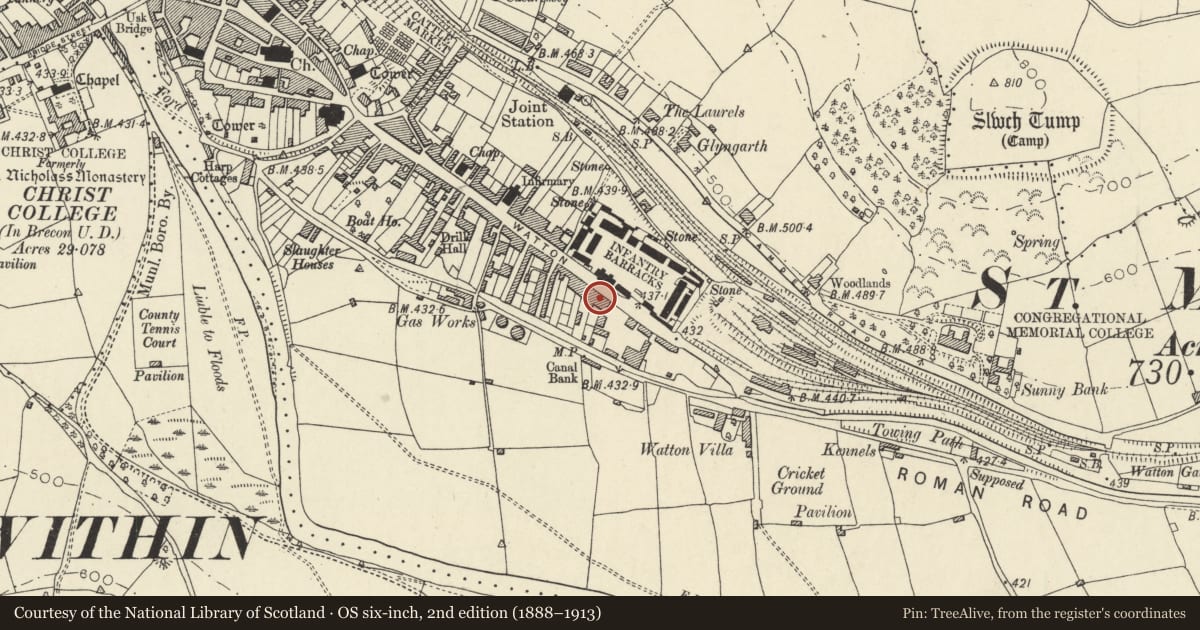 Ordnance Survey six-inch map, 2nd edition (1888–1913) covering the location of 91 The Watton, Brecon, Powys, with a pin at the register's coordinates