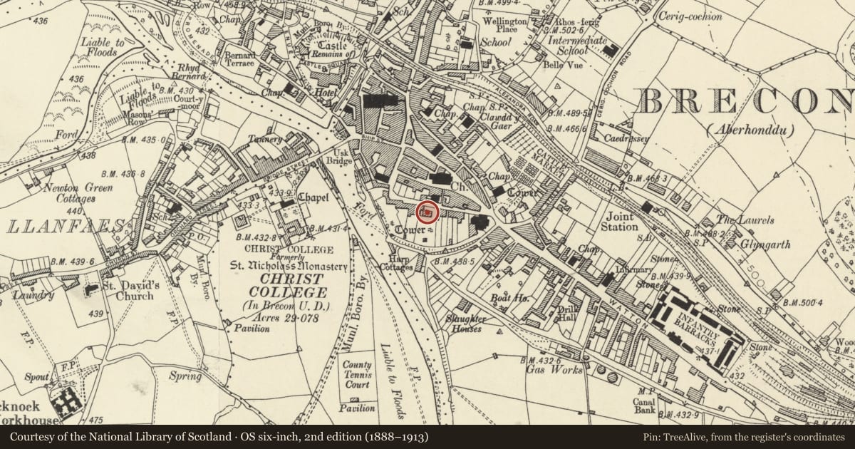 Ordnance Survey six-inch map, 2nd edition (1888–1913) covering the location of Morgannwg House, including Forecourt Wall and Railings, Brecon, Powys, with a pin at the register's coordinates