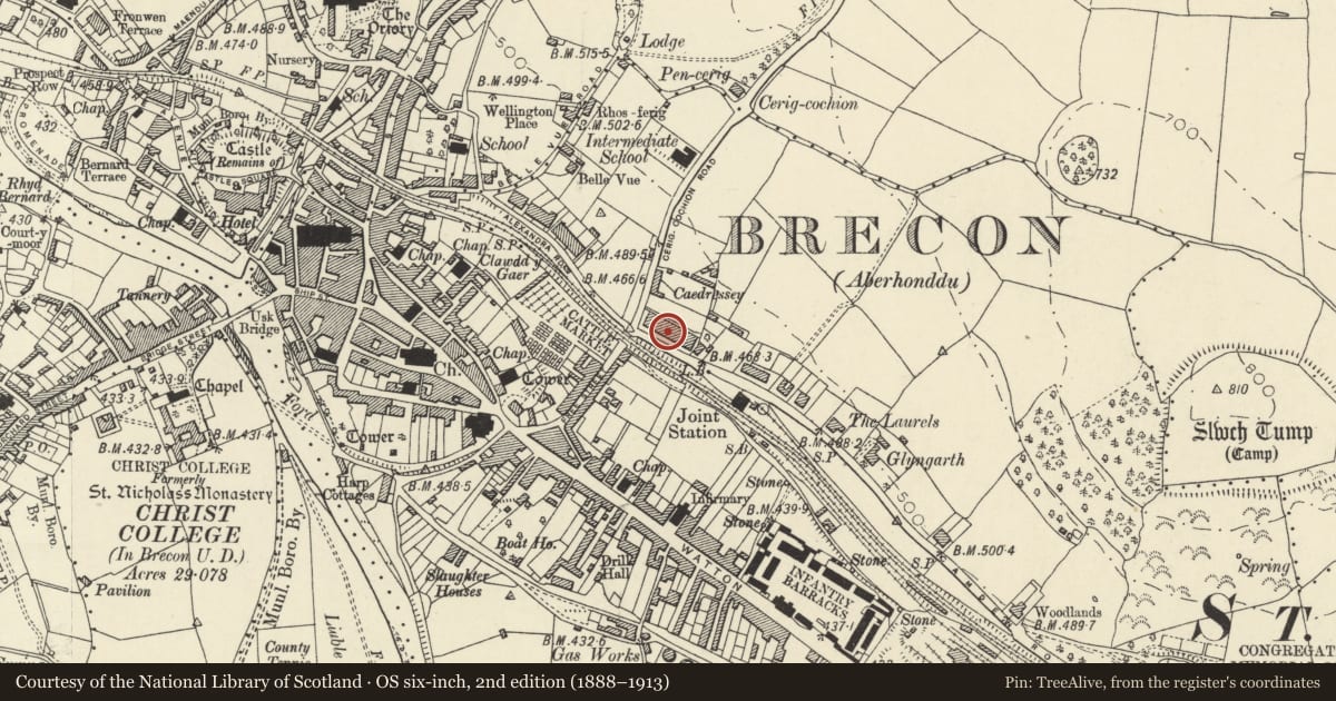 Ordnance Survey six-inch map, 2nd edition (1888–1913) covering the location of 6 Camden Road, Brecon, Powys, with a pin at the register's coordinates