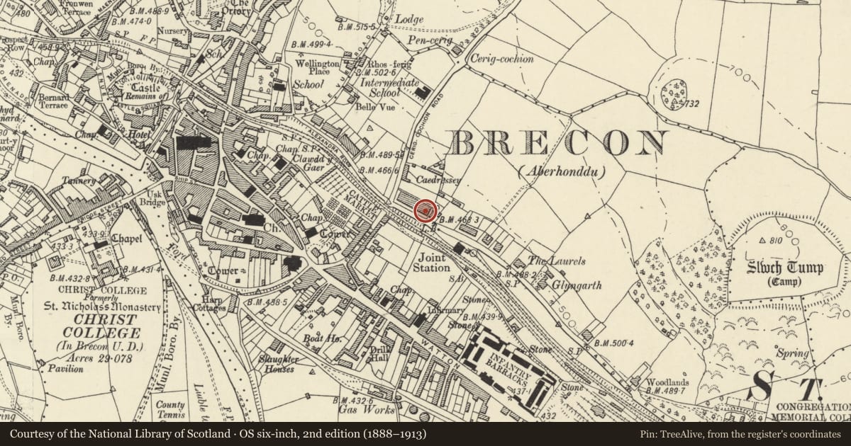 Ordnance Survey six-inch map, 2nd edition (1888–1913) covering the location of 11 Camden Road, Brecon, Powys, with a pin at the register's coordinates
