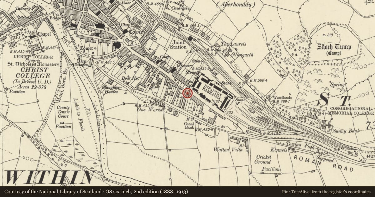 Ordnance Survey six-inch map, 2nd edition (1888–1913) covering the location of 81 The Watton, Brecon, Powys, with a pin at the register's coordinates