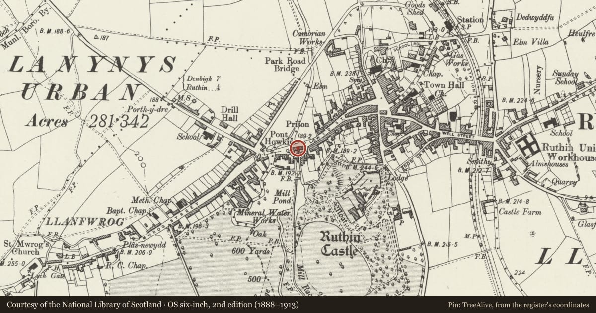 Ordnance Survey six-inch map, 2nd edition (1888–1913) covering the location of 67-69A, Ruthin, Denbighshire, with a pin at the register's coordinates