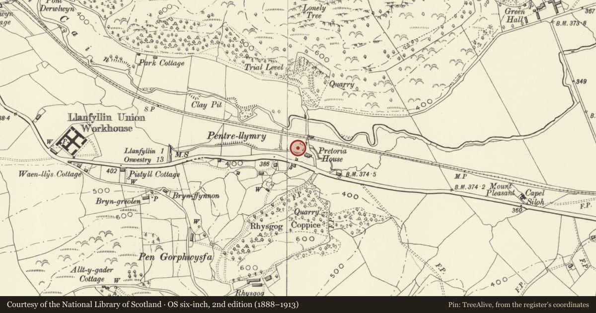 Ordnance Survey six-inch map, 2nd edition (1888–1913) covering the location of Pentre Farm, Llanfyllin, Powys, with a pin at the register's coordinates