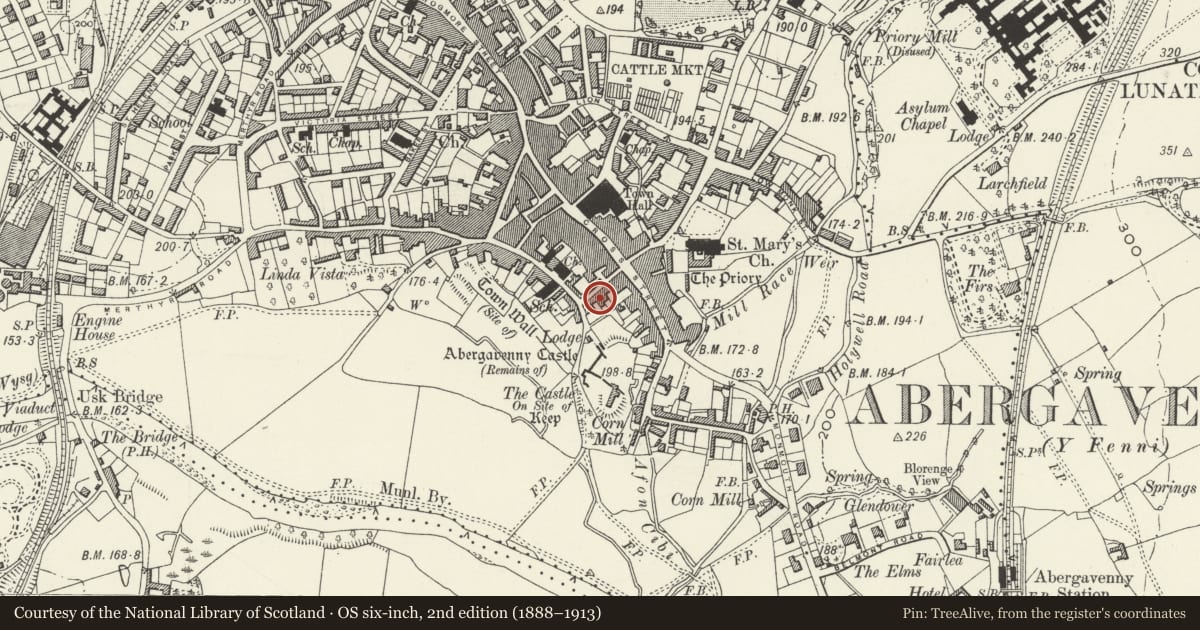 Ordnance Survey six-inch map, 2nd edition (1888–1913) covering the location of 17 Lower Castle Street, Abergavenny, Monmouthshire, with a pin at the register's coordinates