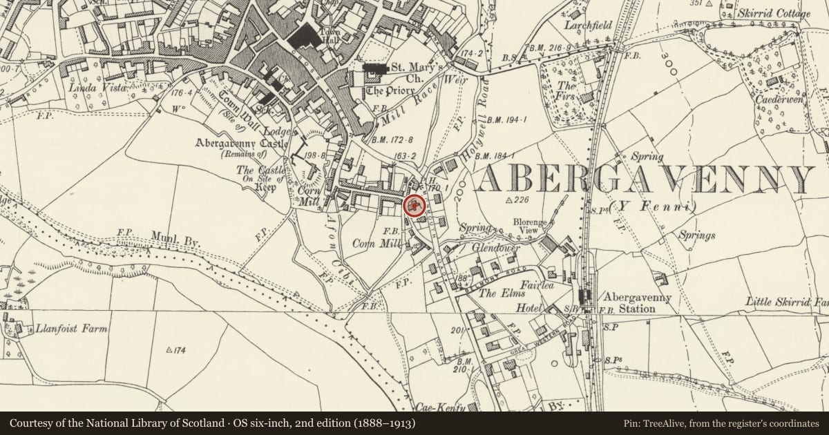 Ordnance Survey six-inch map, 2nd edition (1888–1913) covering the location of 43 Monmouth Road, Abergavenny, Monmouthshire, with a pin at the register's coordinates