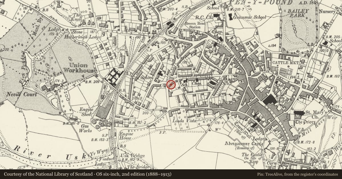 Ordnance Survey six-inch map, 2nd edition (1888–1913) covering the location of 60 Victoria Street, Abergavenny, Monmouthshire, with a pin at the register's coordinates