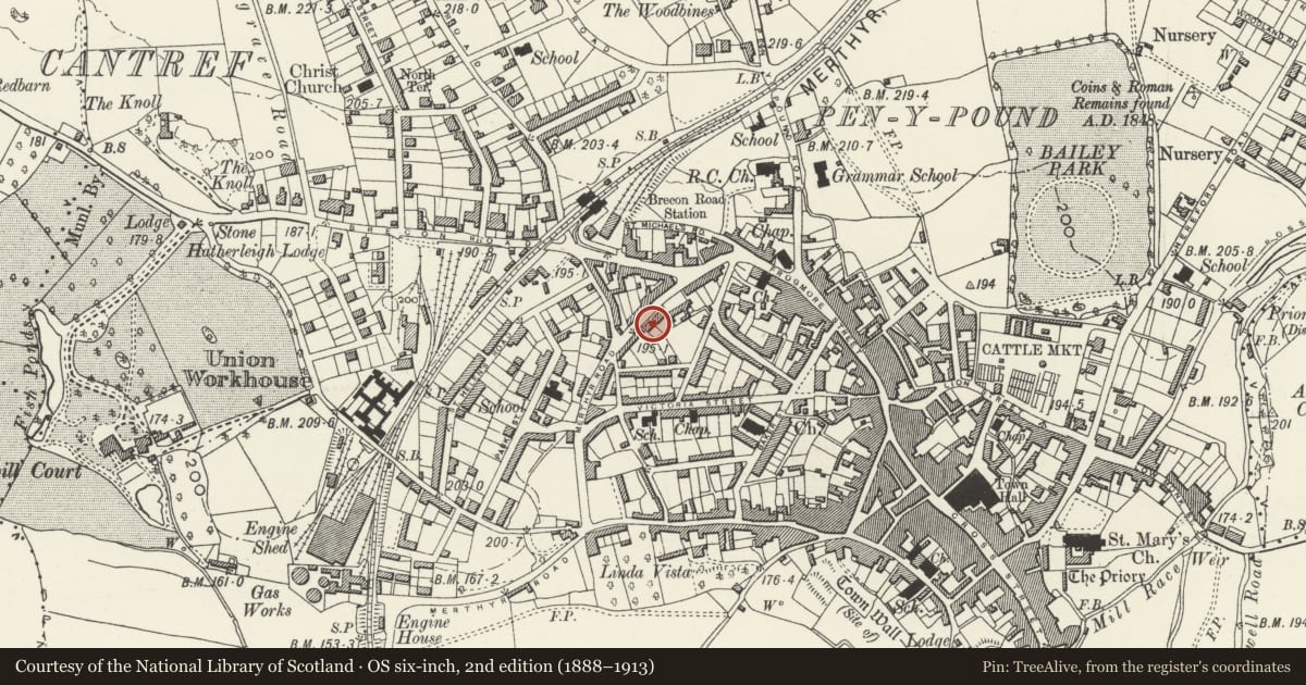 Ordnance Survey six-inch map, 2nd edition (1888–1913) covering the location of House, including forecourt walls and railings, Abergavenny, Monmouthshire, with a pin at the register's coordinates