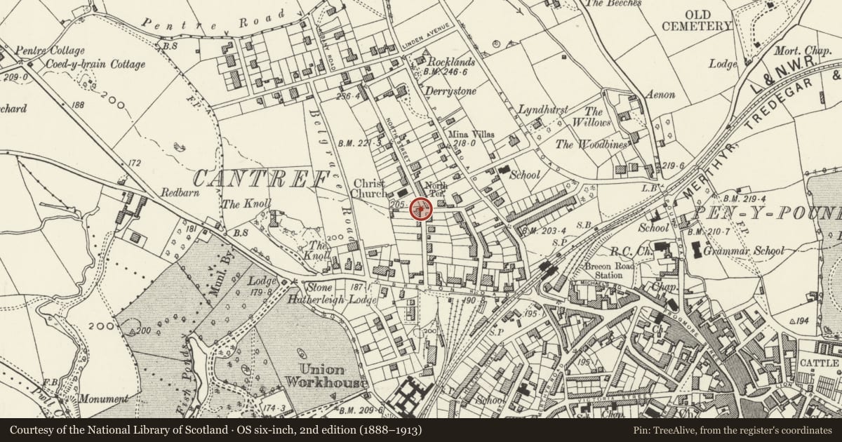 Ordnance Survey six-inch map, 2nd edition (1888–1913) covering the location of 31 North Street, Abergavenny, Monmouthshire, with a pin at the register's coordinates