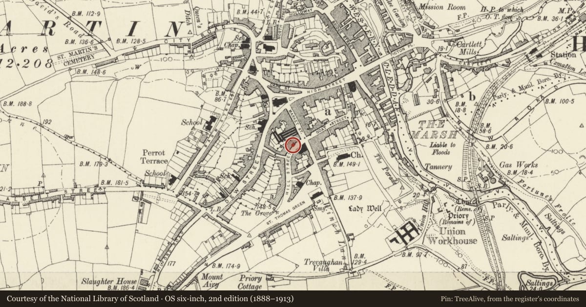 Ordnance Survey six-inch map, 2nd edition (1888–1913) covering the location of 9 Hill Street, Haverfordwest, Pembrokeshire, with a pin at the register's coordinates