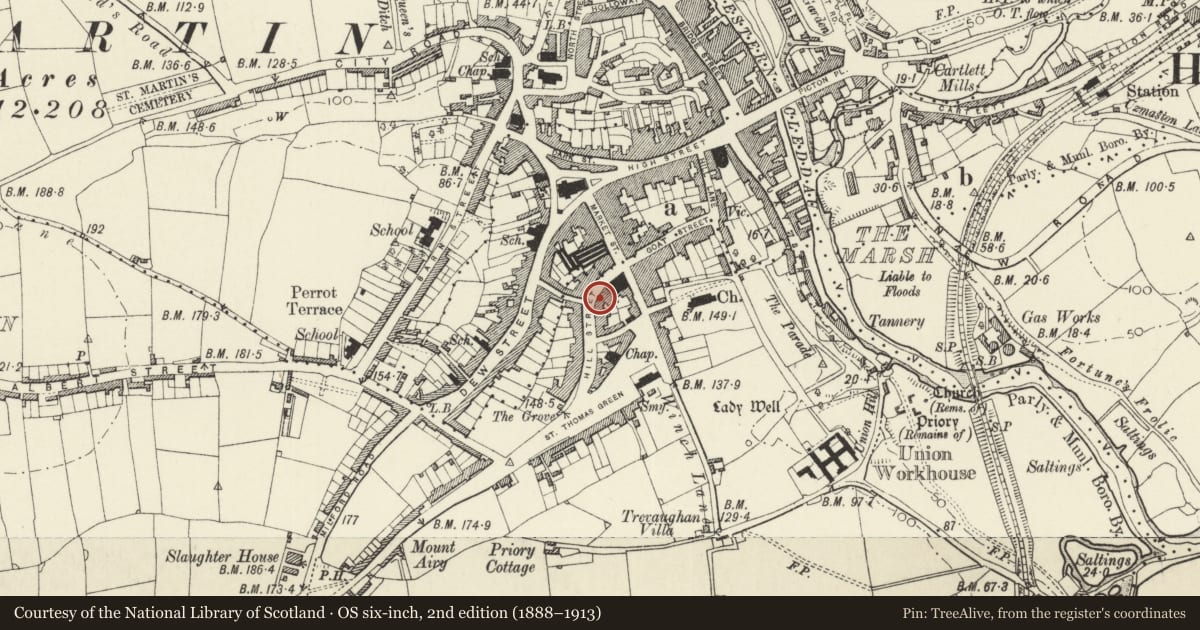Ordnance Survey six-inch map, 2nd edition (1888–1913) covering the location of 6 Hill Street, Haverfordwest, Pembrokeshire, with a pin at the register's coordinates