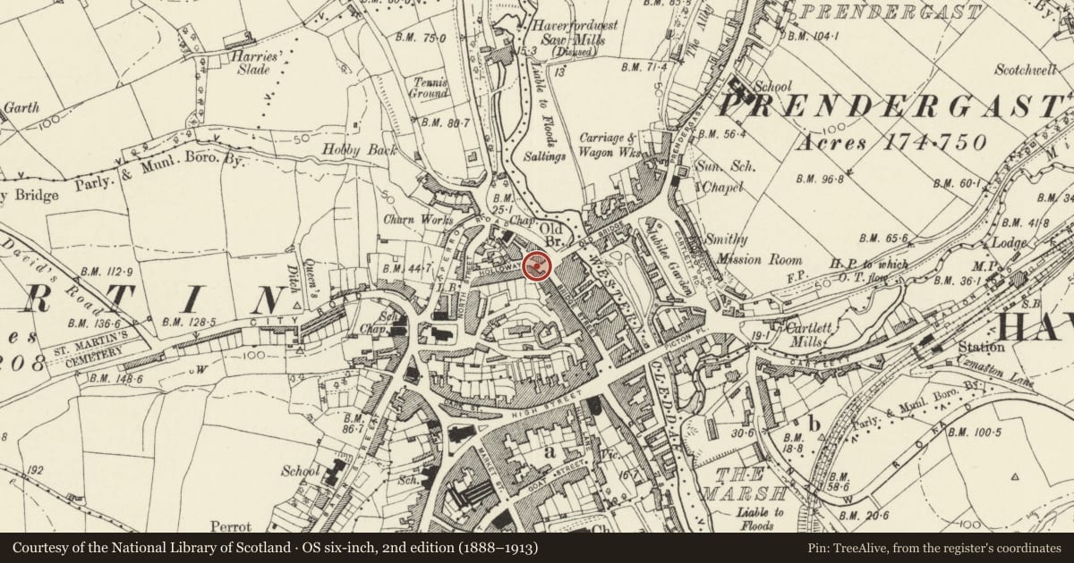 Ordnance Survey six-inch map, 2nd edition (1888–1913) covering the location of 2 Holloway, Haverfordwest, Pembrokeshire, with a pin at the register's coordinates