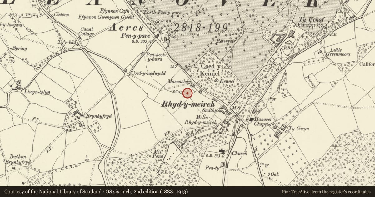 Ordnance Survey six-inch map, 2nd edition (1888–1913) covering the location of Ysgoldy Tre-Elidyr (Llanover School), Goetre Fawr, Monmouthshire, with a pin at the register's coordinates