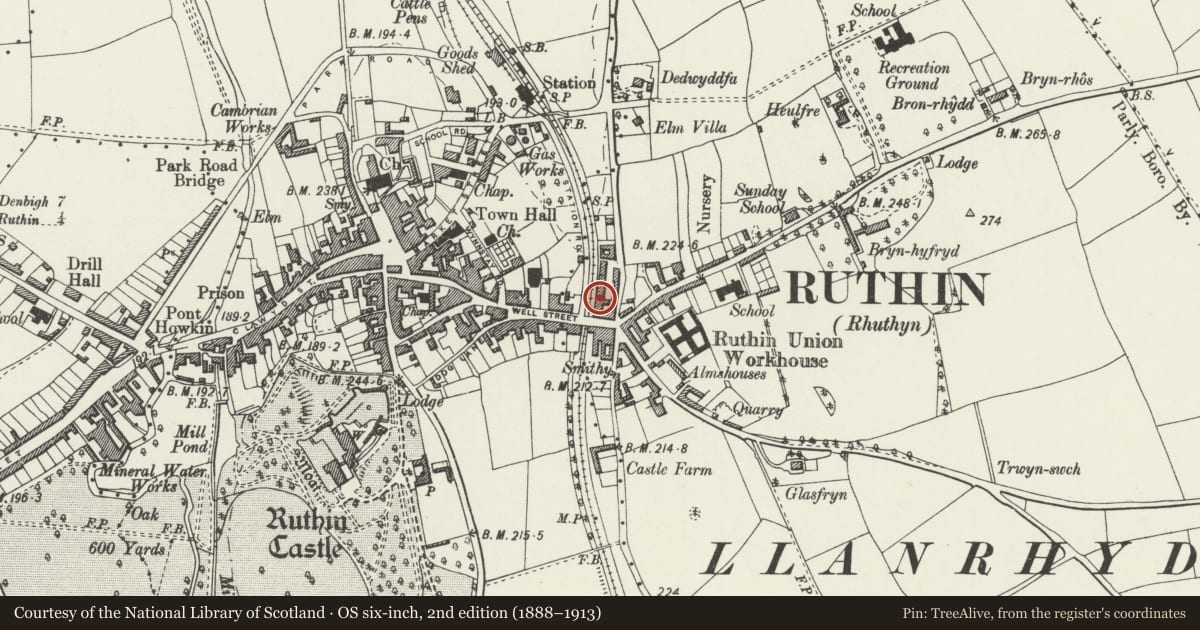 Ordnance Survey six-inch map, 2nd edition (1888–1913) covering the location of 3 Railway Terrace, Ruthin, Denbighshire, with a pin at the register's coordinates