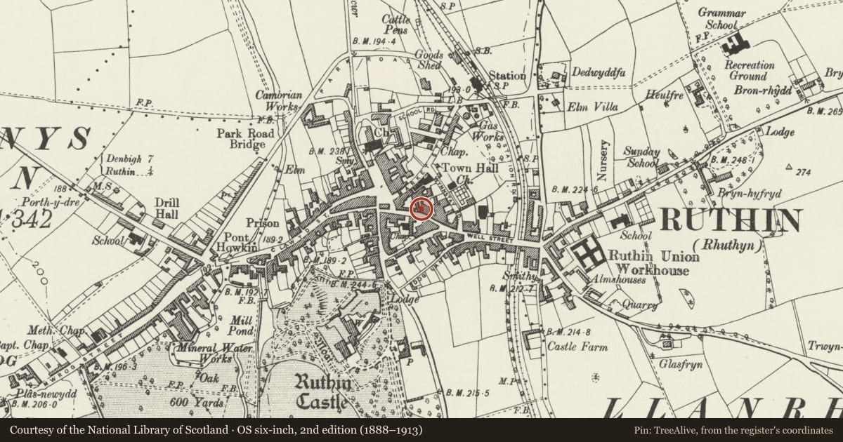Ordnance Survey six-inch map, 2nd edition (1888–1913) covering the location of 9 Well Street, Ruthin, Denbighshire, with a pin at the register's coordinates