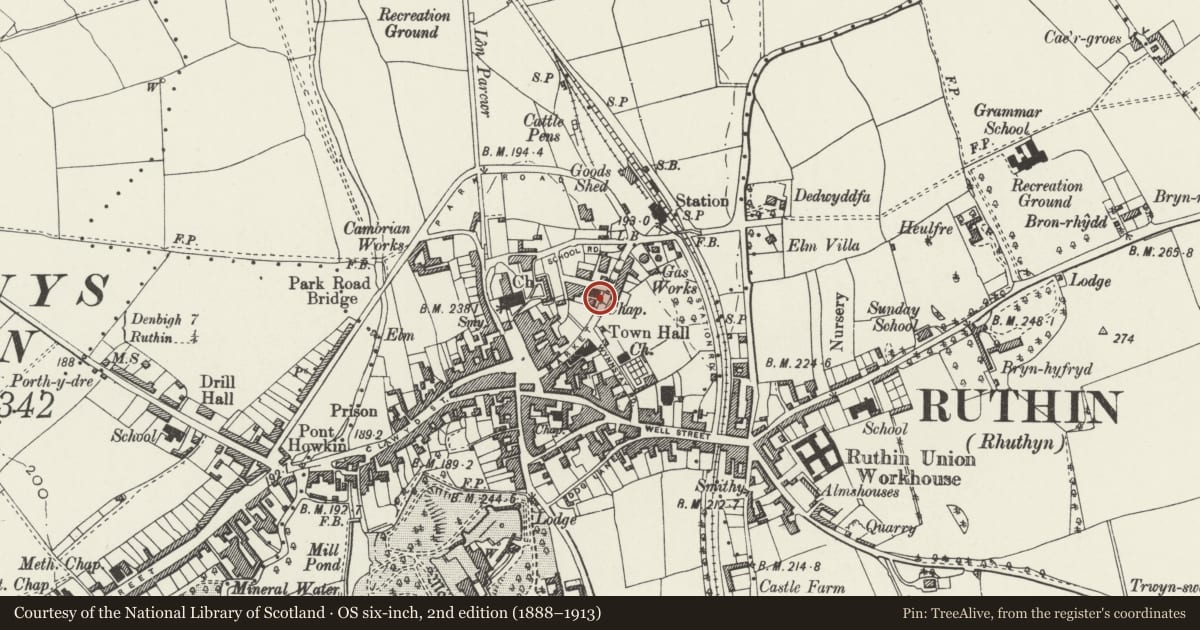 Ordnance Survey six-inch map, 2nd edition (1888–1913) covering the location of Gates, piers & railings fronting Bathafarn Chapel & Bathafarn House, Ruthin, Denbighshire, with a pin at the register's coordinates