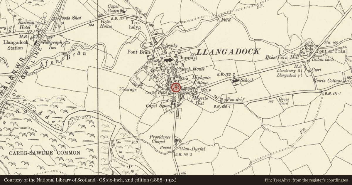 Ordnance Survey six-inch map, 2nd edition (1888–1913) covering the location of Telephone Call-box outside the Goose and Cuckoo Public House, Llangadog, Carmarthenshire, with a pin at the register's coordinates