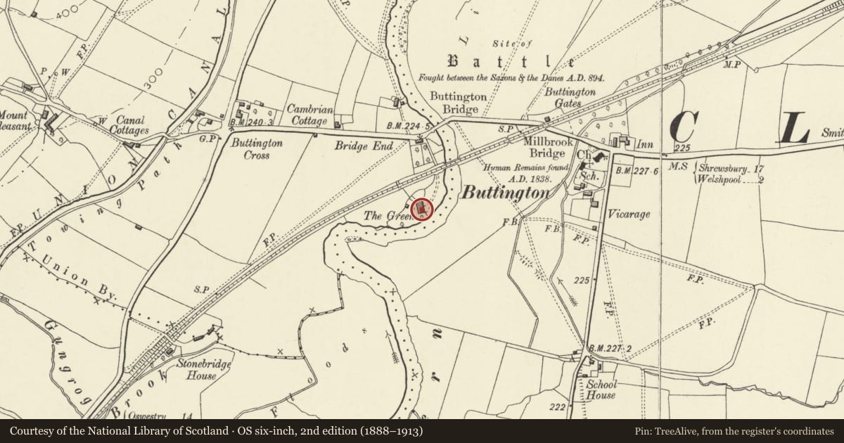 Ordnance Survey six-inch map, 2nd edition (1888–1913) covering the location of The Malthouse, Welshpool, Powys, with a pin at the register's coordinates