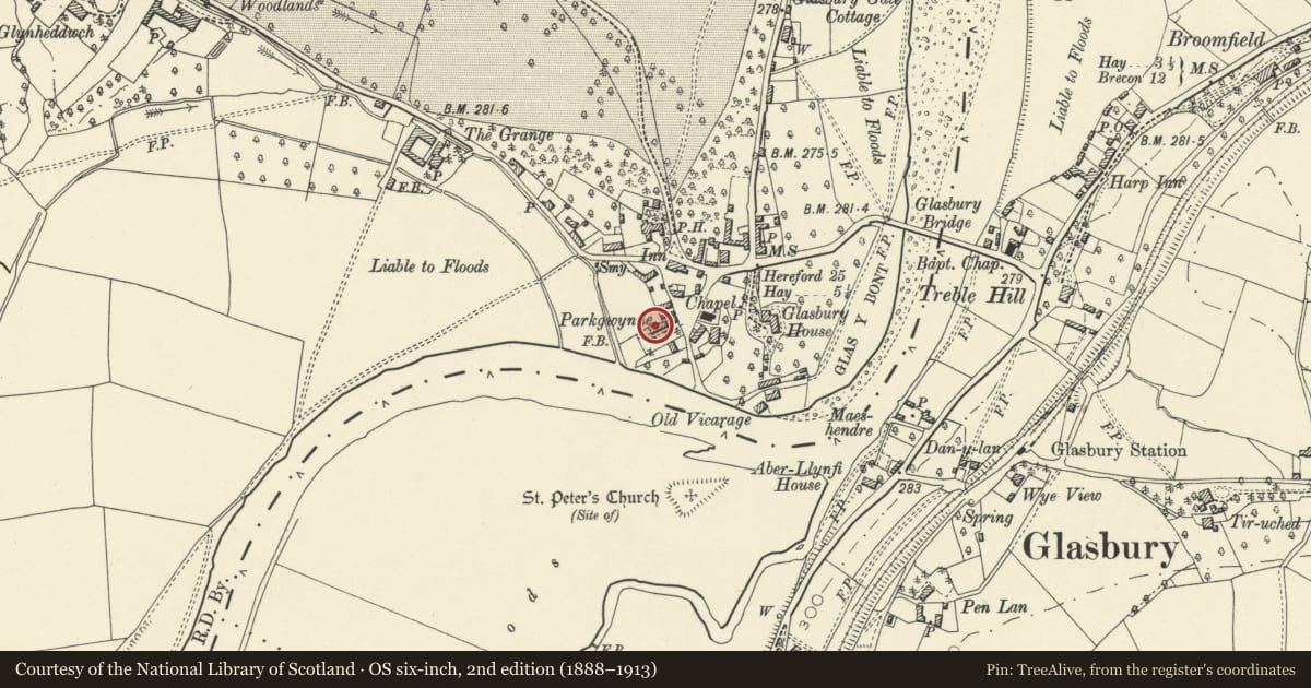 Ordnance Survey six-inch map, 2nd edition (1888–1913) covering the location of Parc Gwynne, Glasbury, Powys, with a pin at the register's coordinates