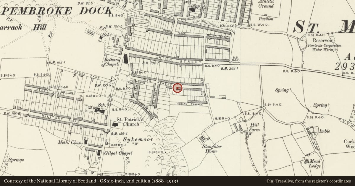 Ordnance Survey six-inch map, 2nd edition (1888–1913) covering the location of 30 North Street, Pembroke Dock, Pembrokeshire, with a pin at the register's coordinates