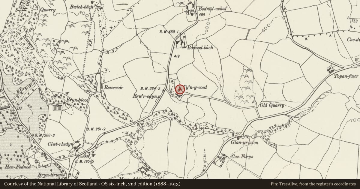 Ordnance Survey six-inch map, 2nd edition (1888–1913) covering the location of Barn at Ty'n y Coed, Eglwysbach, Conwy, with a pin at the register's coordinates